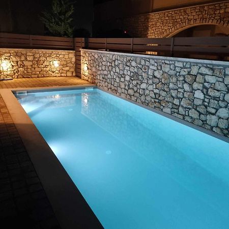 Lydia'S Inn 1 With Private Pool Melission Ngoại thất bức ảnh